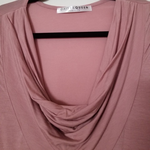 Pretty pink top - Picture 1 of 2